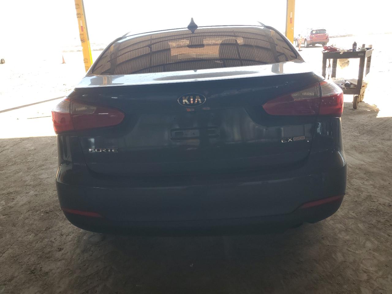 KNAFZ4A86G5465579 2016 Kia Forte Ex