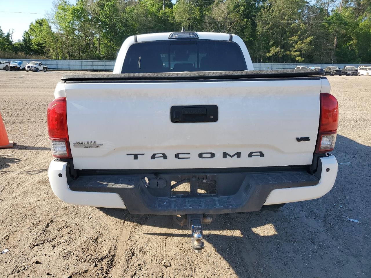 2019 Toyota Tacoma Double Cab vin: 5TFAZ5CN8KX087090