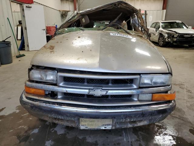 1999 Chevrolet Blazer VIN: 1GNCS13W4X2228991 Lot: 52296294