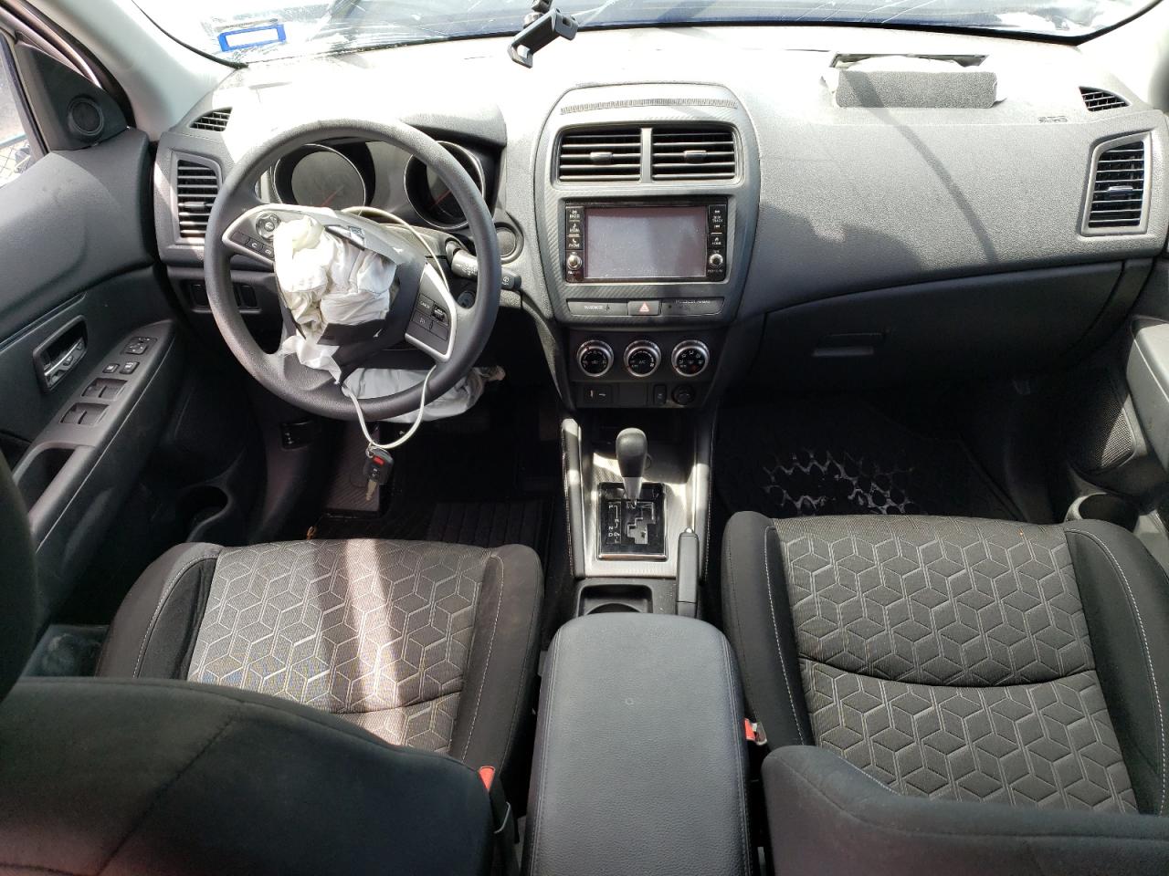 JA4APUAU9NU016894 2022 Mitsubishi Outlander Sport Es