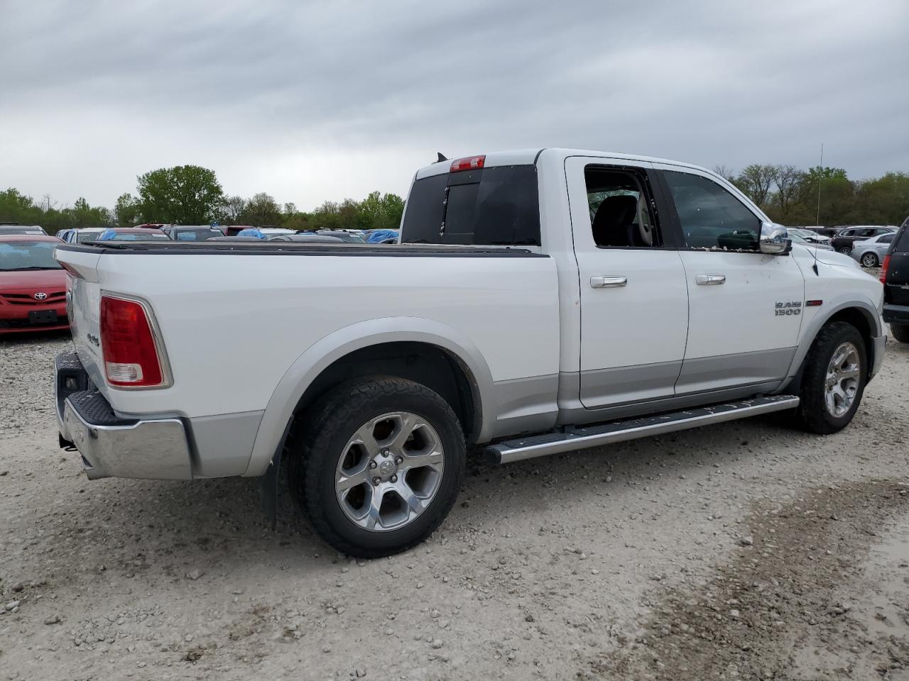 2014 Ram 1500 Laramie vin: 1C6RR7JM8ES302775