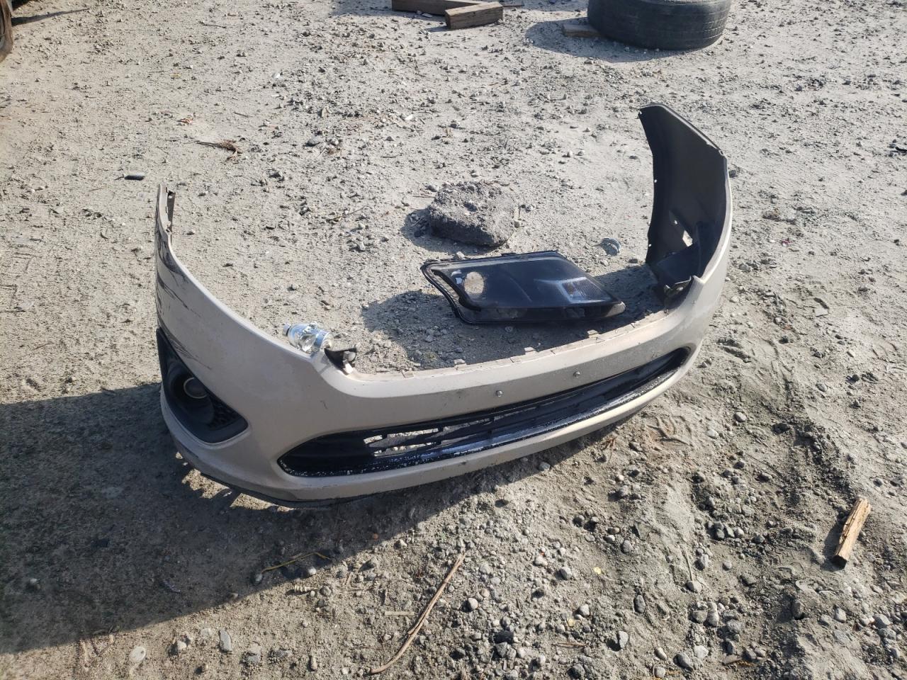 3FAHP0HA5AR114921 2010 Ford Fusion Se