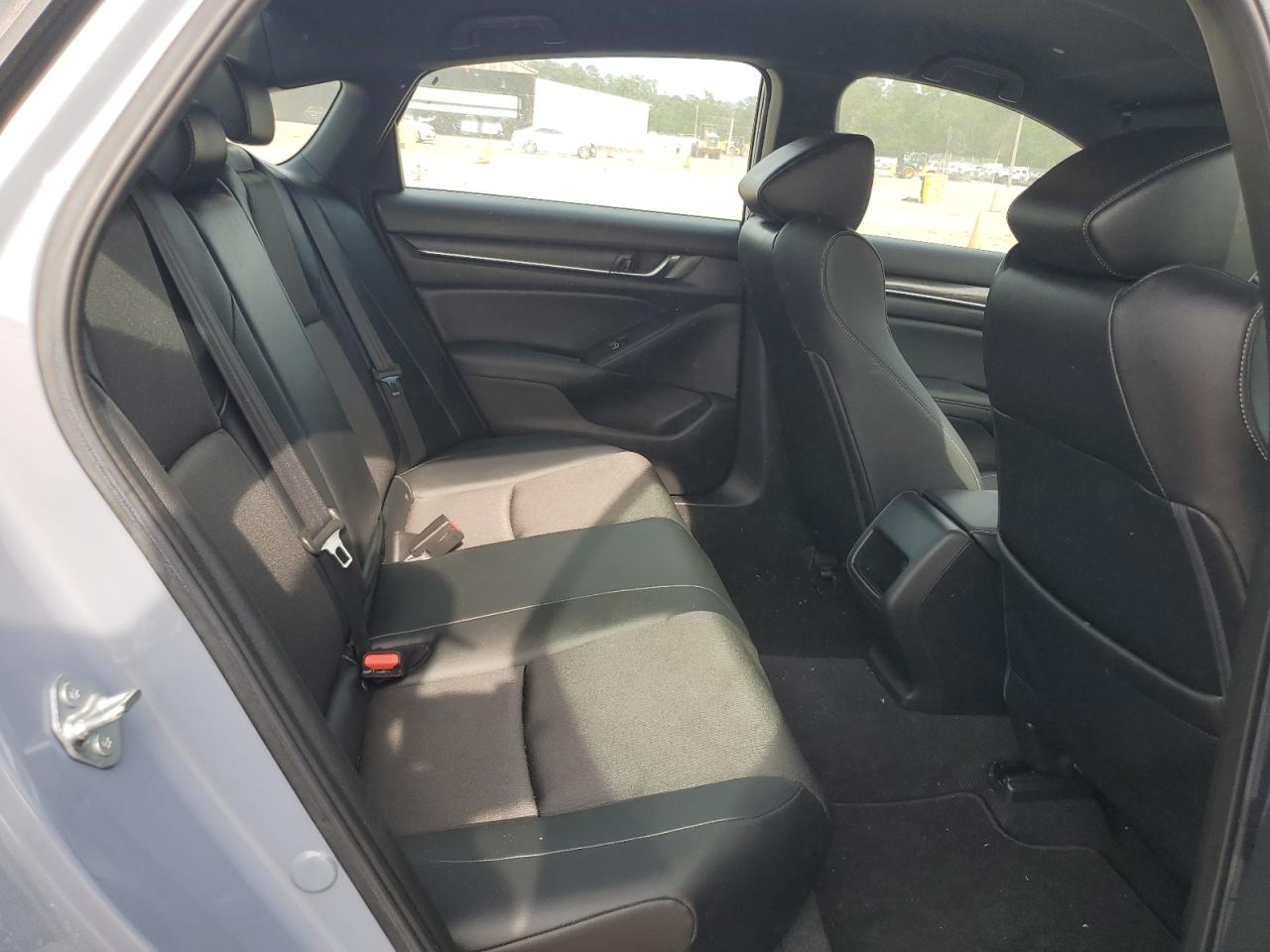 1HGCV3F27NA017339 2022 Honda Accord Hybrid Sport