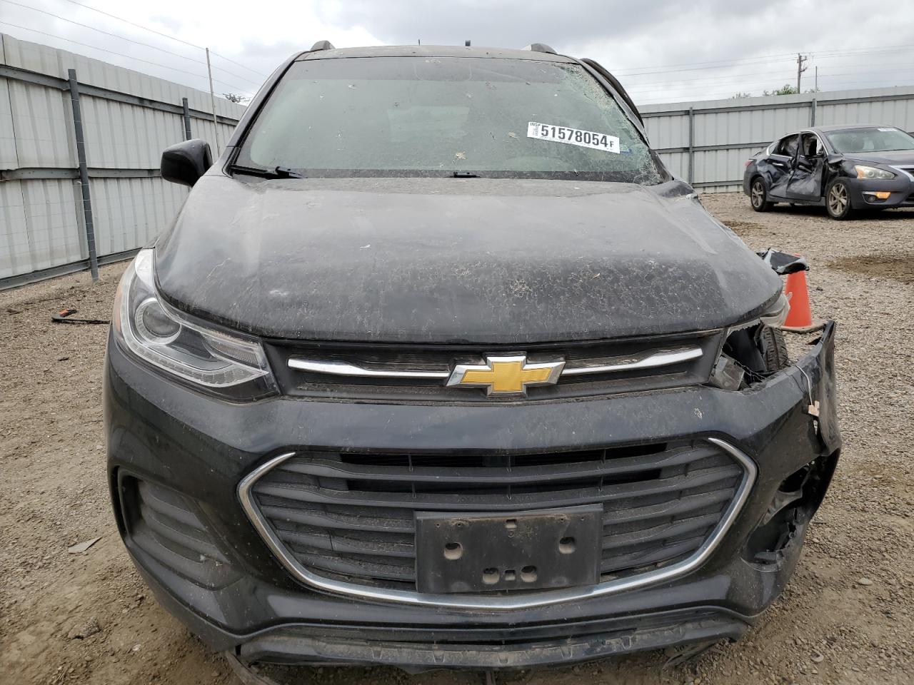 3GNCJLSB5KL155652 2019 Chevrolet Trax 1Lt