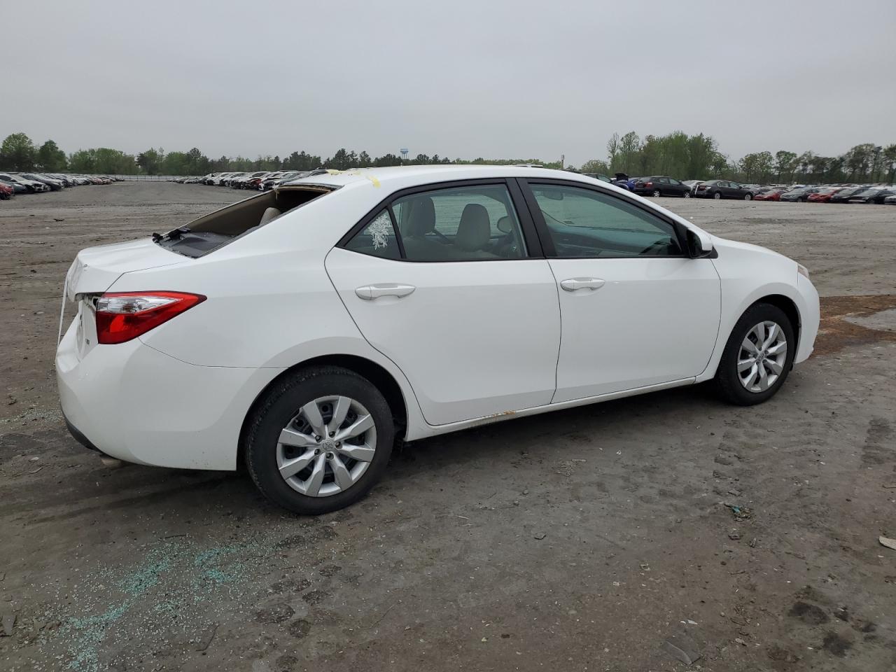 2T1BURHE6FC335019 2015 Toyota Corolla L