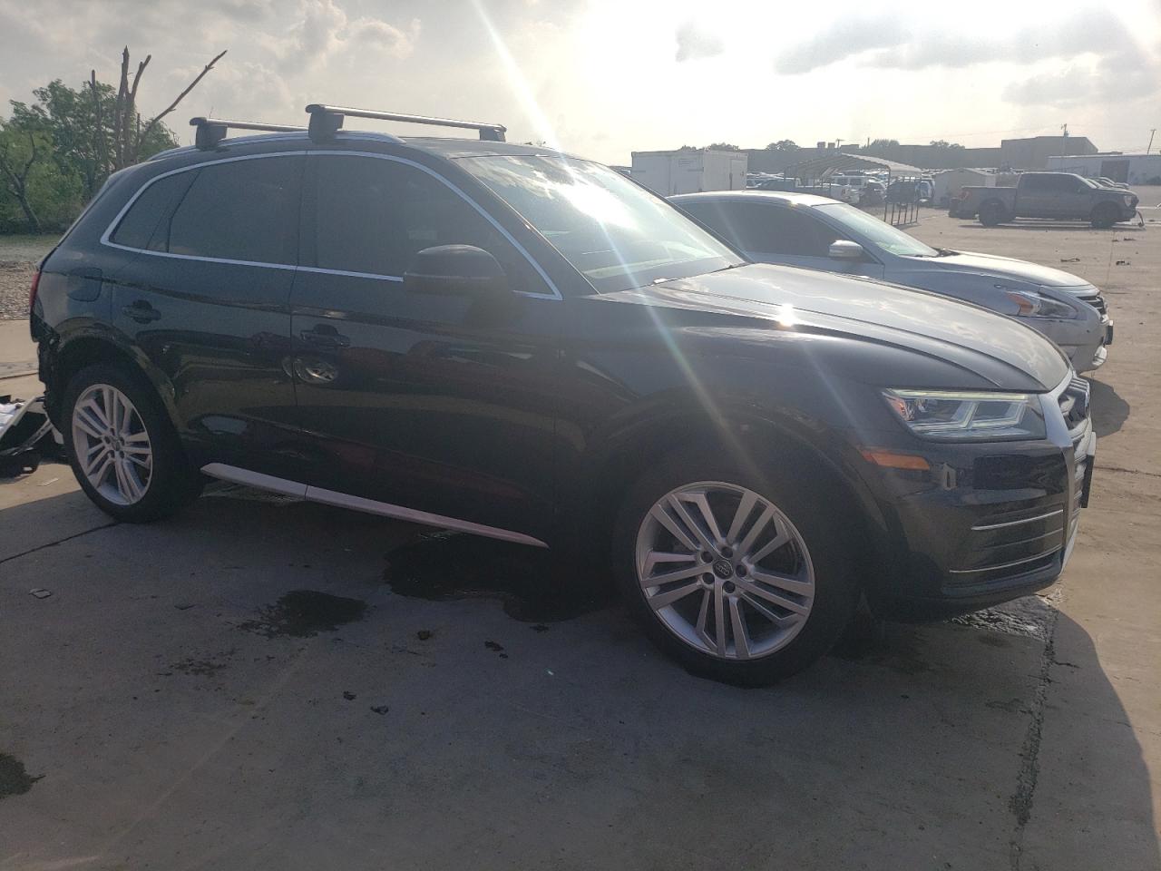 WA1BNAFY2K2030471 2019 Audi Q5 Premium Plus