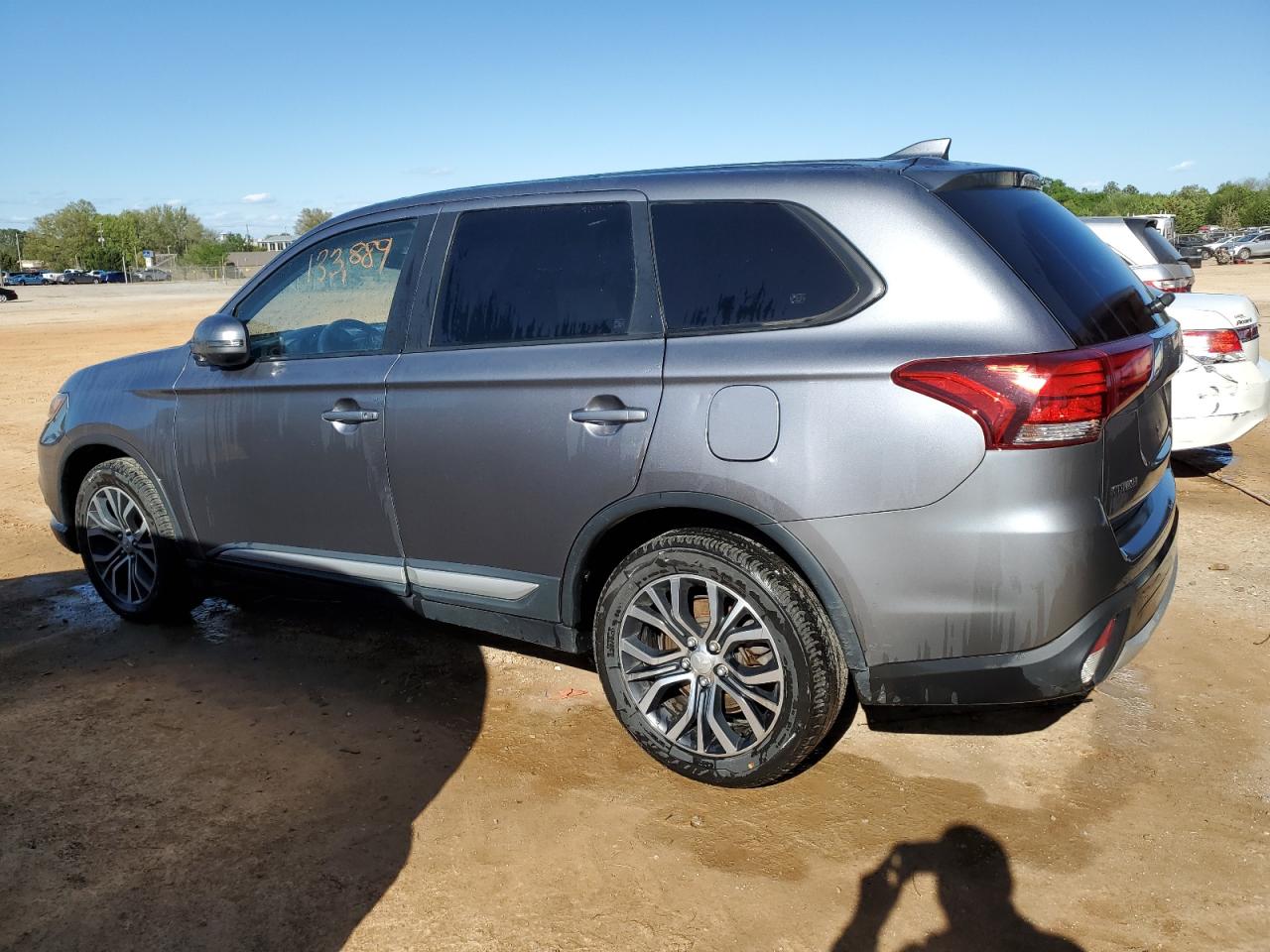 JA4AD3A30JJ003635 2018 Mitsubishi Outlander Se