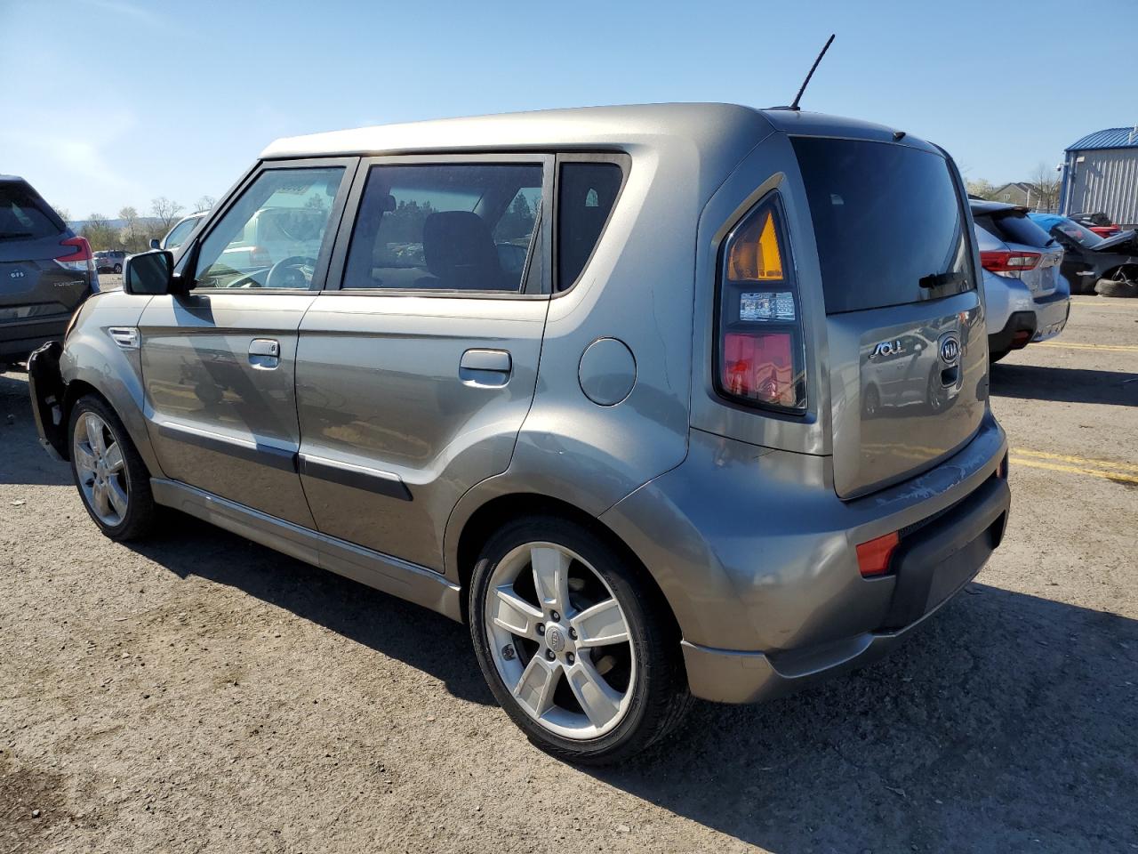 KNDJT2A25A7191625 2010 Kia Soul +