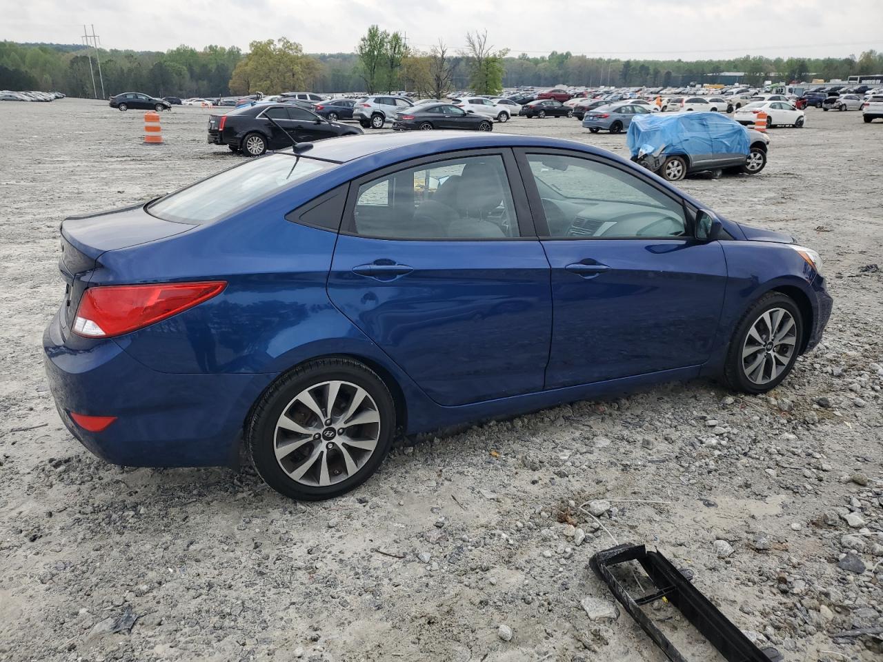 KMHCT4AE3HU285069 2017 Hyundai Accent Se