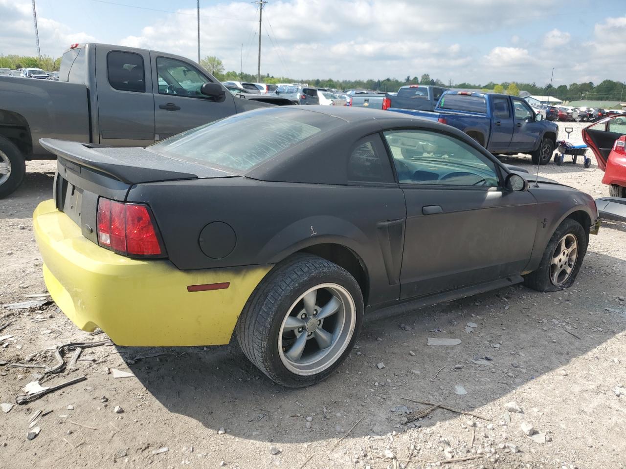 1FAFP40412F233469 2002 Ford Mustang