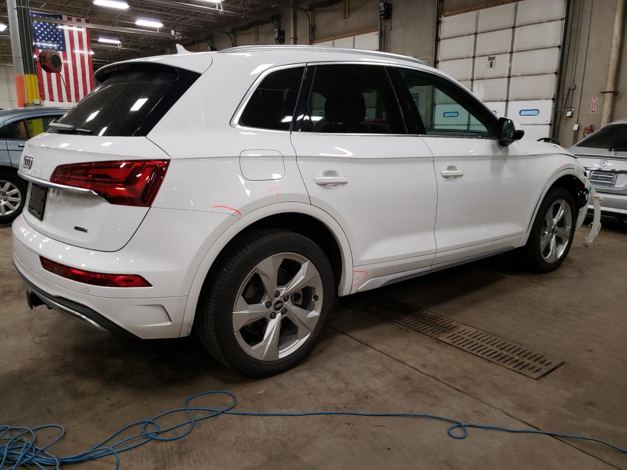 WA1BAAFY7M2068177 2021 Audi Q5 Premium Plus