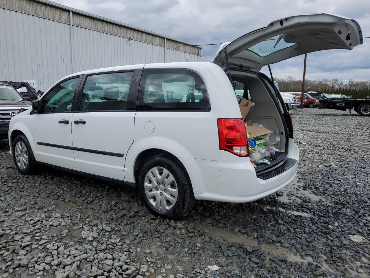 2016 Dodge Grand Caravan Se vin: 2C4RDGBG4GR256589