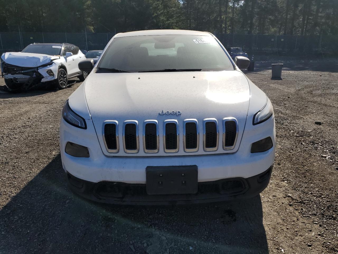 1C4PJLAB4FW670136 2015 Jeep Cherokee Sport