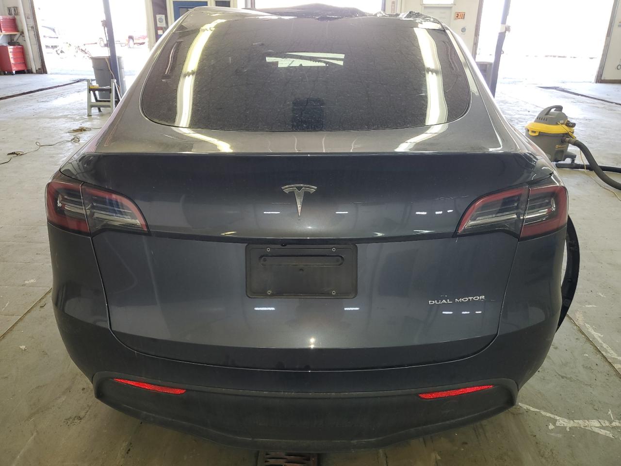 7SAYGDEE3PF923517 2023 Tesla Model Y