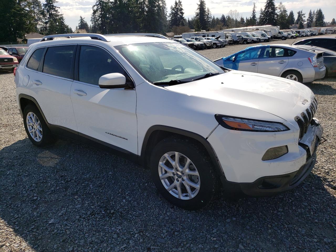 2018 Jeep Cherokee Latitude vin: 1C4PJLCX7JD510281