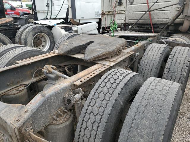 2002 Volvo Vn Vnl VIN: 4V4NC9UFX2N330786 Lot: 55551244