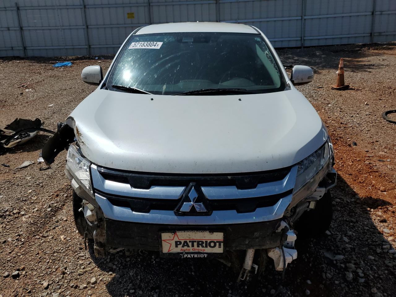 MITSUBISHI OUTLANDER SE