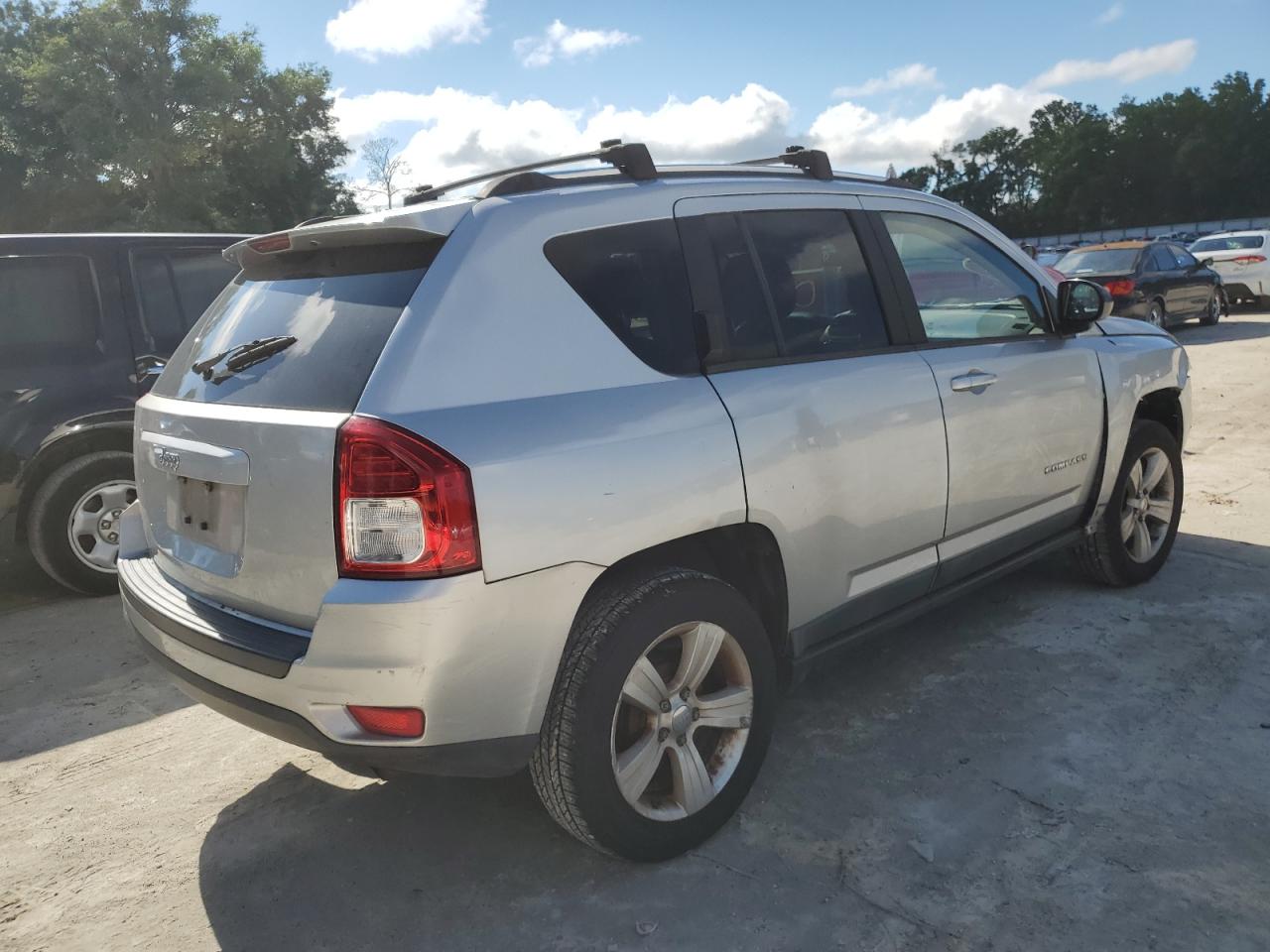 1C4NJCBA4CD502355 2012 Jeep Compass Sport