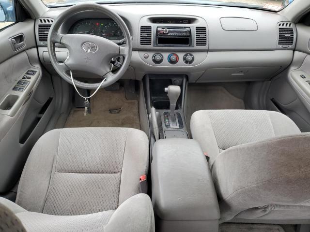 2004 Toyota Camry Le VIN: 4T1BE30K34U810701 Lot: 40855358