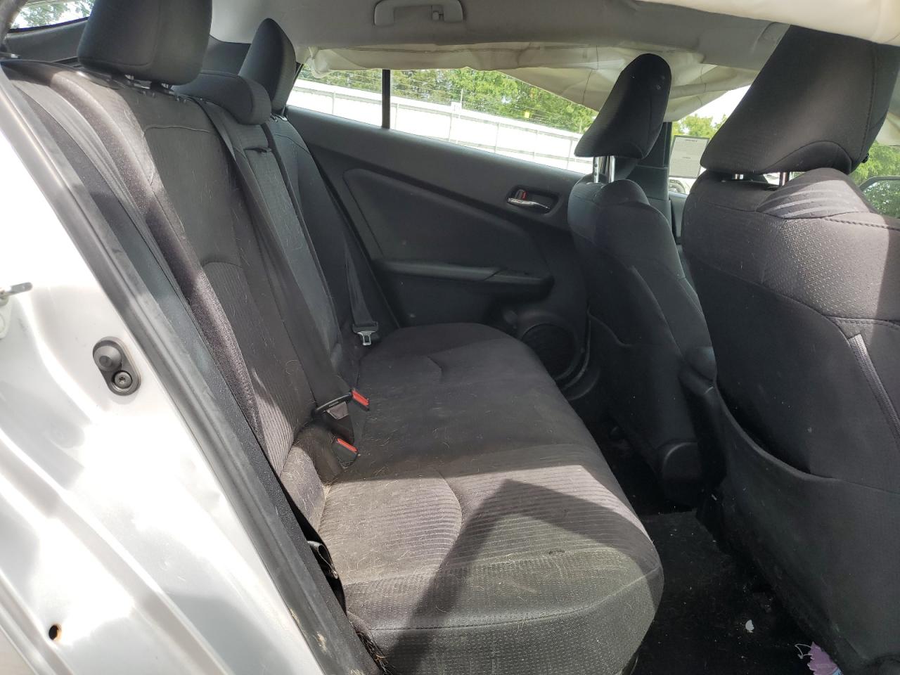 JTDKARFUXH3040293 2017 Toyota Prius