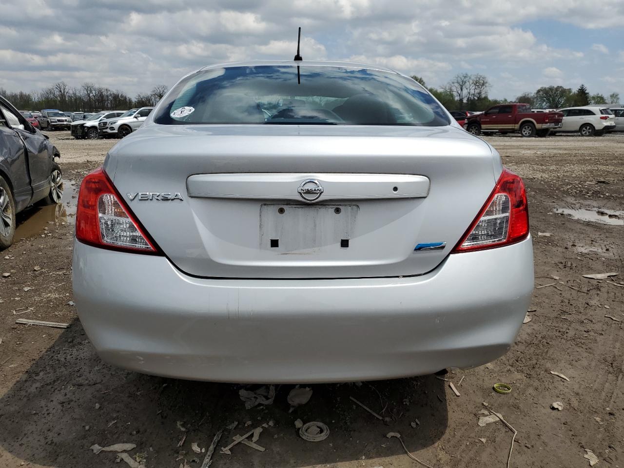 3N1CN7AP5CL810785 2012 Nissan Versa S