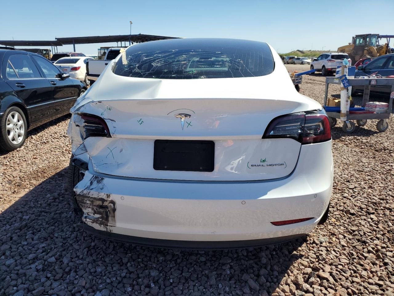 2019 Tesla Model 3 vin: 5YJ3E1EB0KF469561