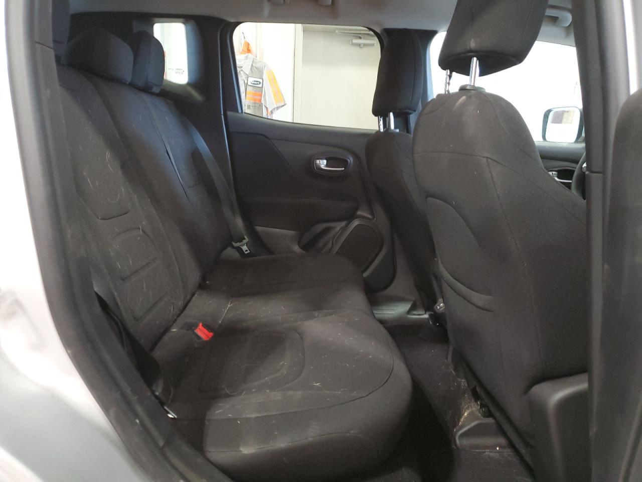 ZACNJBBB0KPK72894 2019 Jeep Renegade Latitude