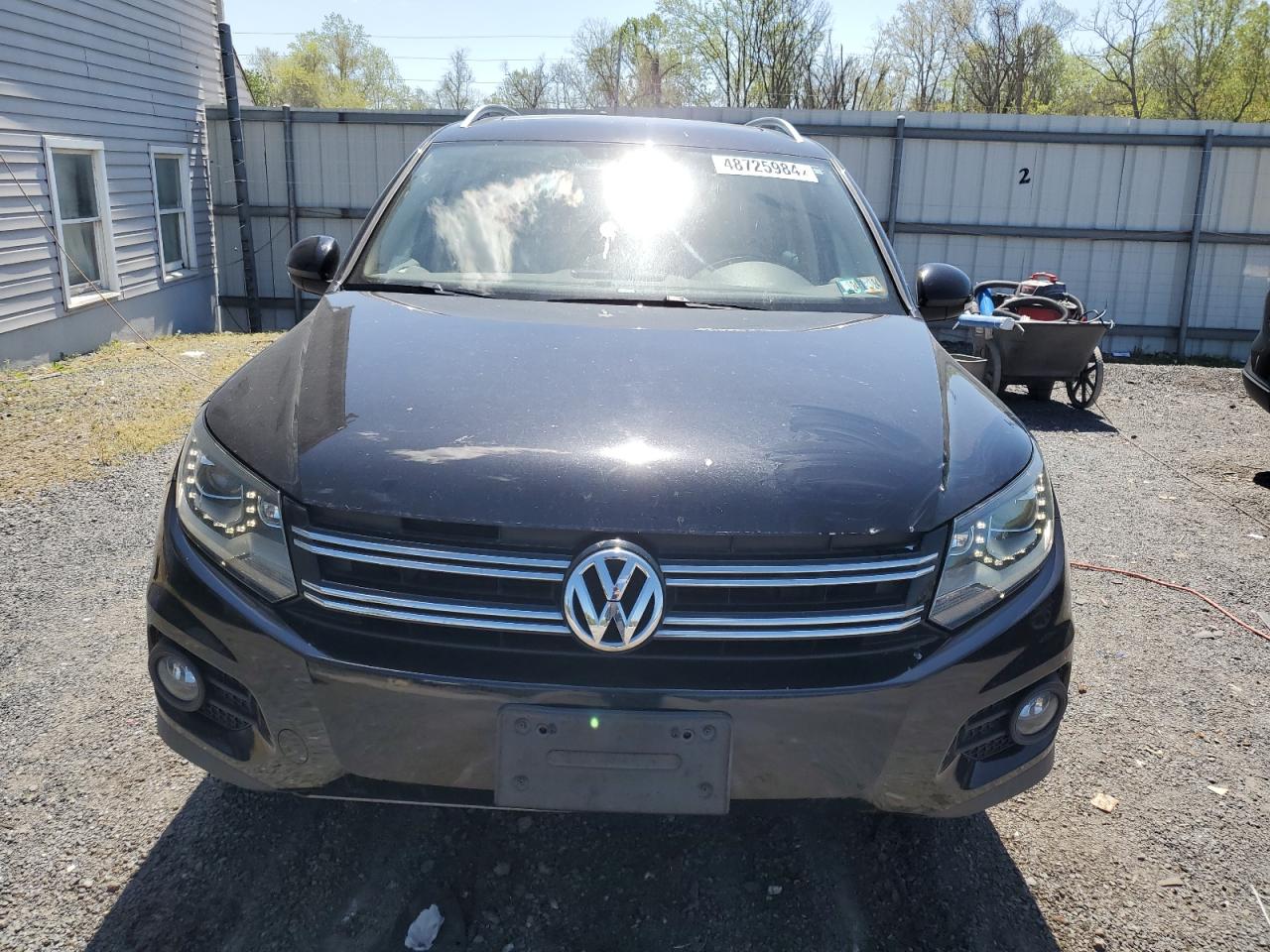 WVGBV7AX8GW518875 2016 Volkswagen Tiguan S