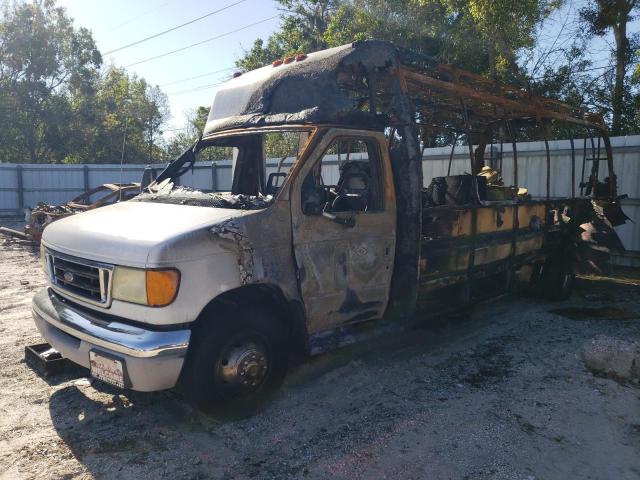 2003 Ford Econoline E450 Super Duty Cutaway Van VIN: 1FDXE45S13HB01132 Lot: 48976694