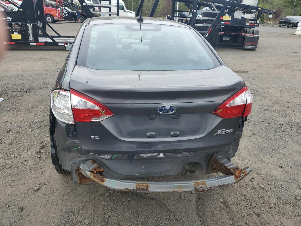 3FADP4BJ8FM150279 2015 Ford Fiesta Se