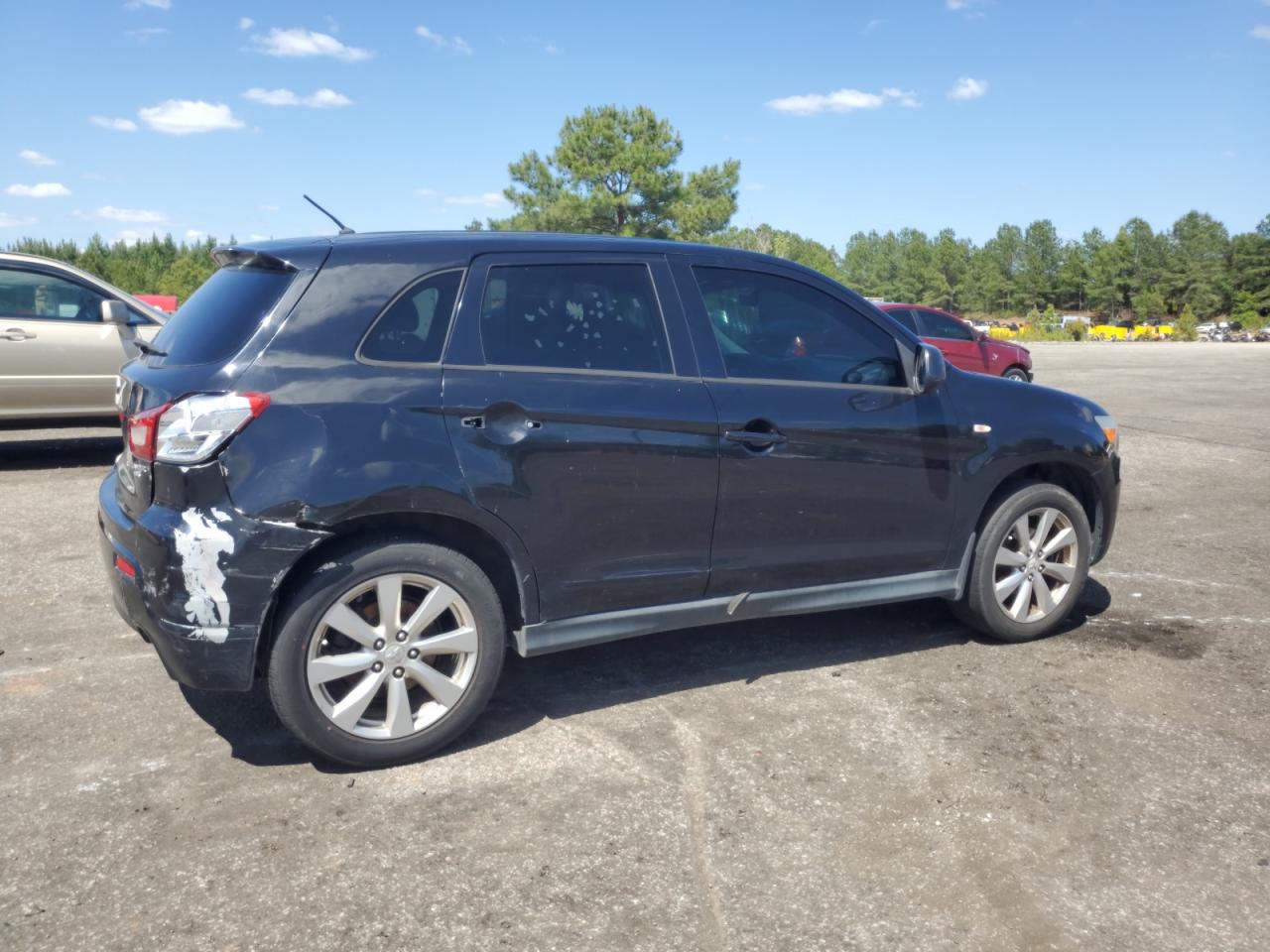 2015 Mitsubishi Outlander Sport Es vin: 4A4AP3AU0FE042076