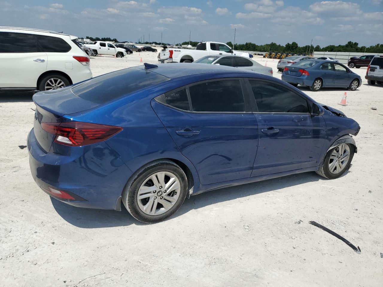 5NPD84LF0KH476269 2019 Hyundai Elantra Sel