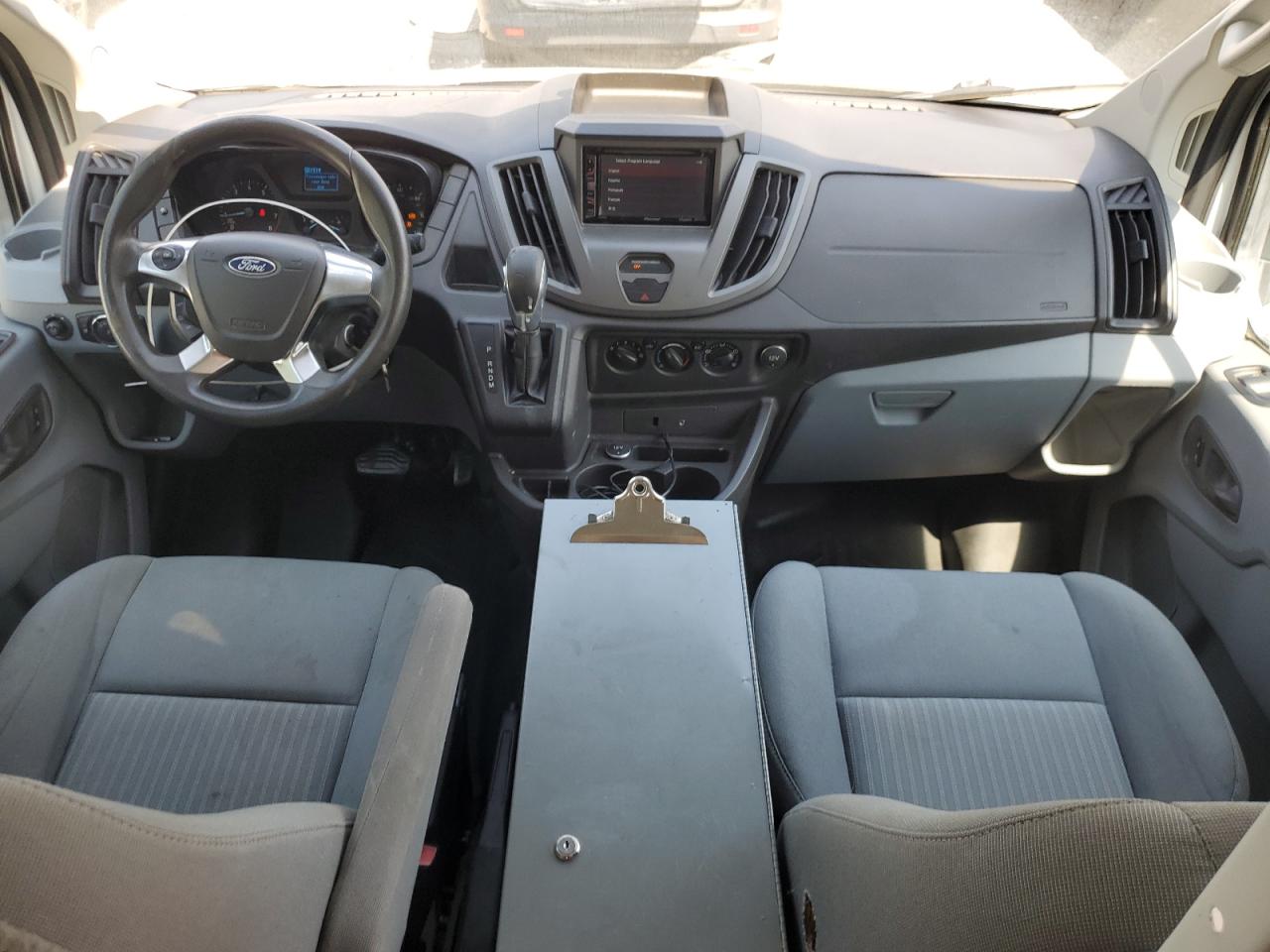 1FTNR1ZM7FKB03307 2015 Ford Transit T-250