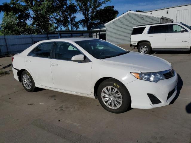 VIN 4T4BF1FKXDR302658 2013 Toyota Camry, L no.4