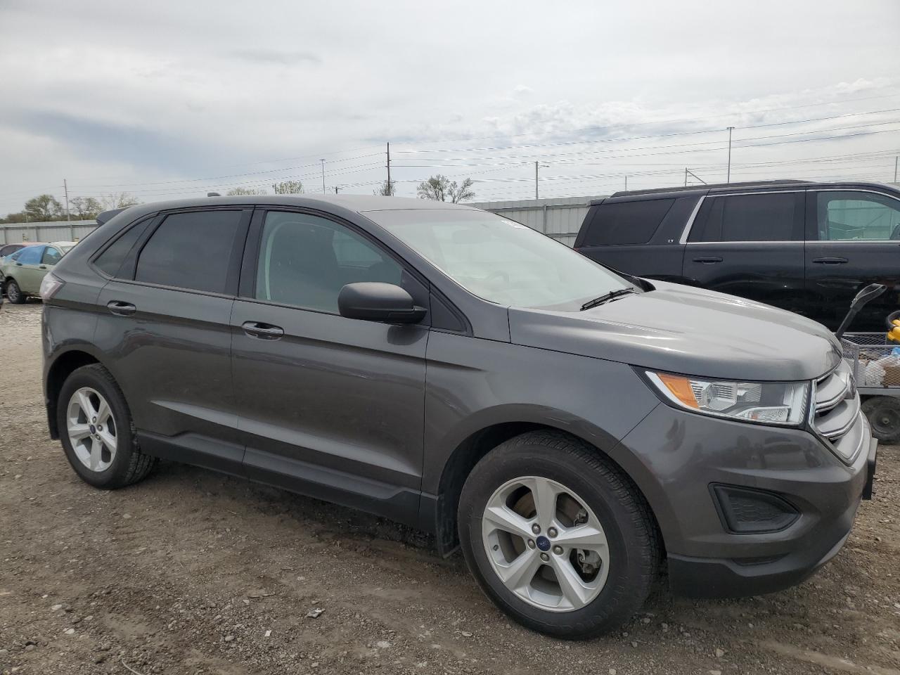 2FMPK4G94HBB45973 2017 Ford Edge Se