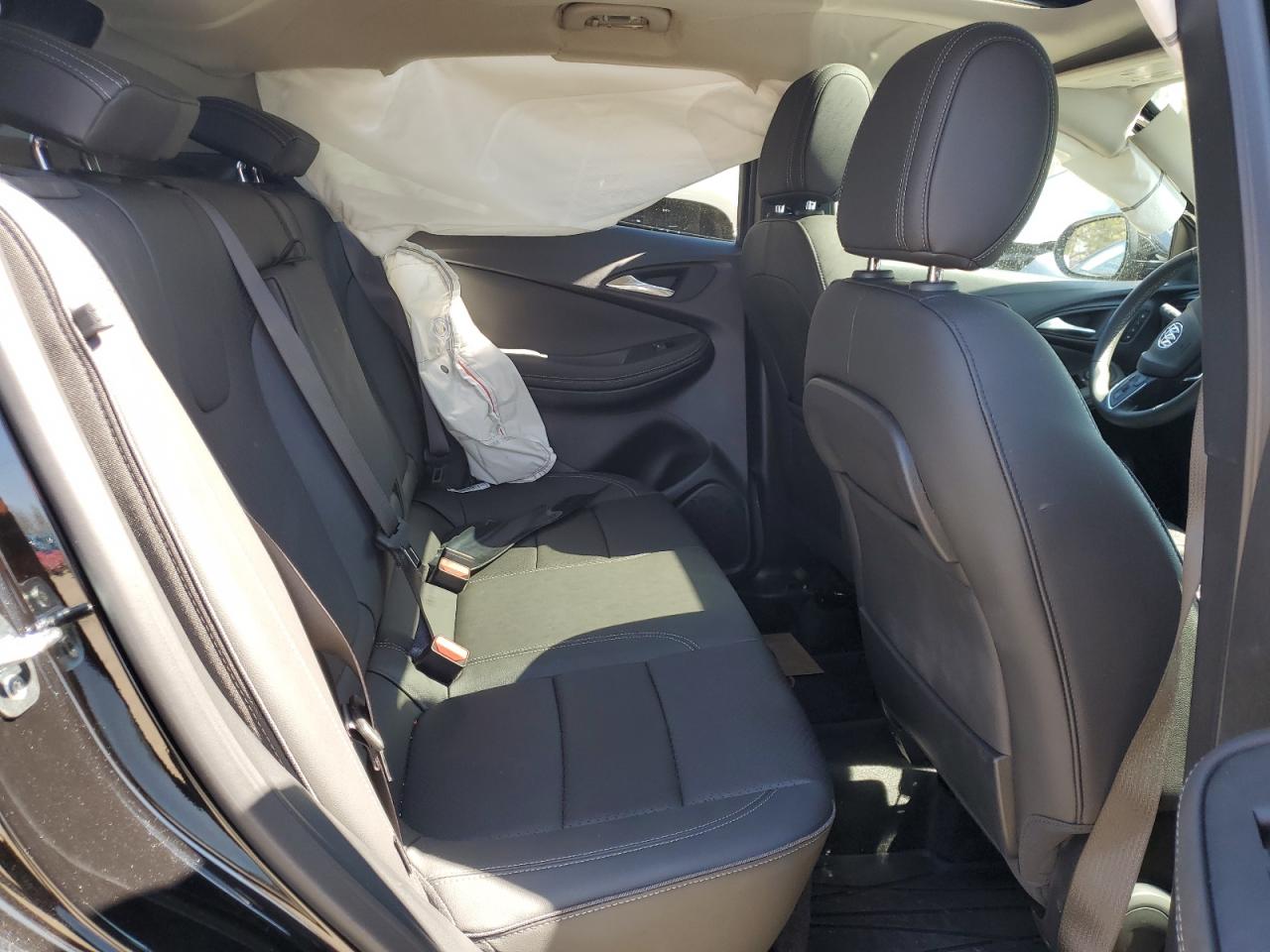 KL4MMGSL7PB157927 2023 Buick Encore Gx Essence