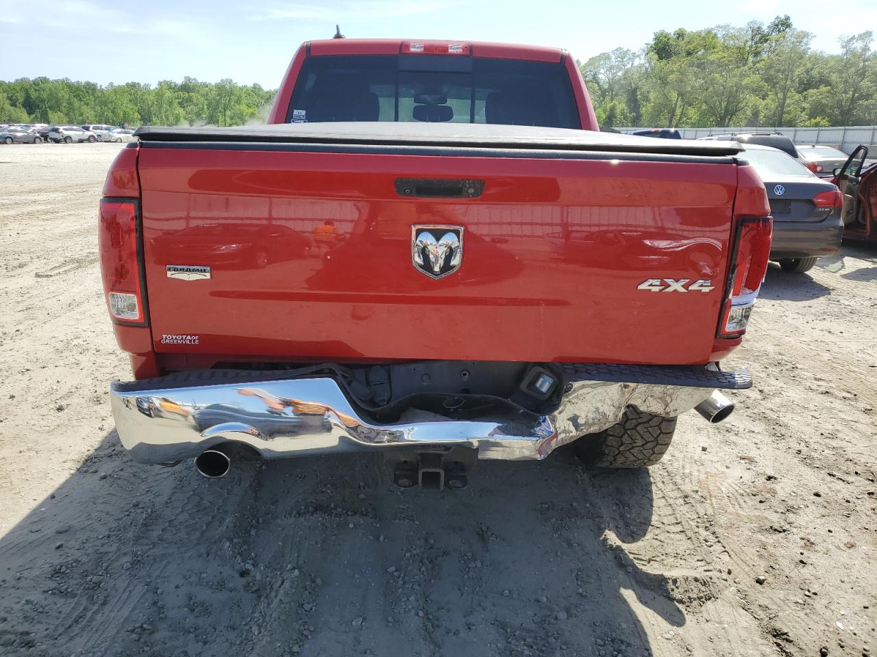 1C6RR7NT9GS370488 2016 Ram 1500 Laramie