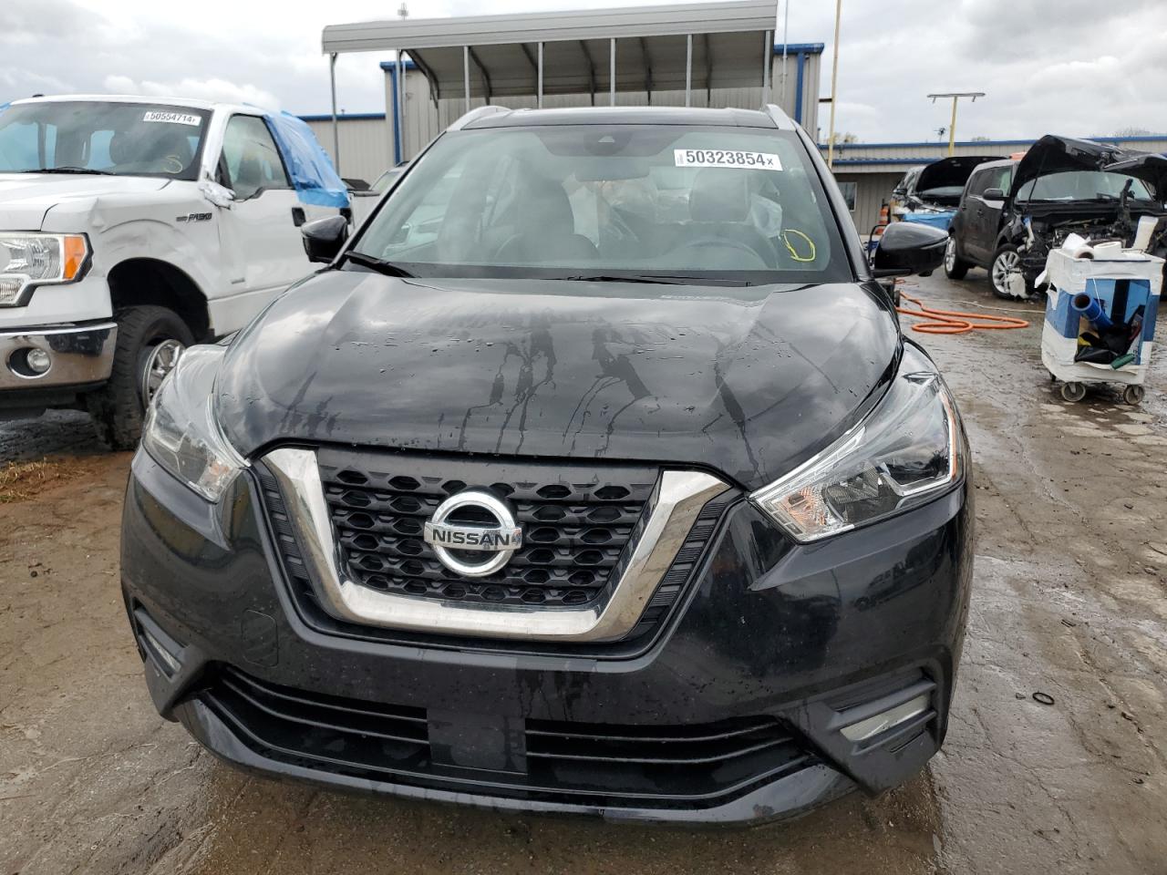 2020 Nissan Kicks Sr vin: 3N1CP5DV3LL568328