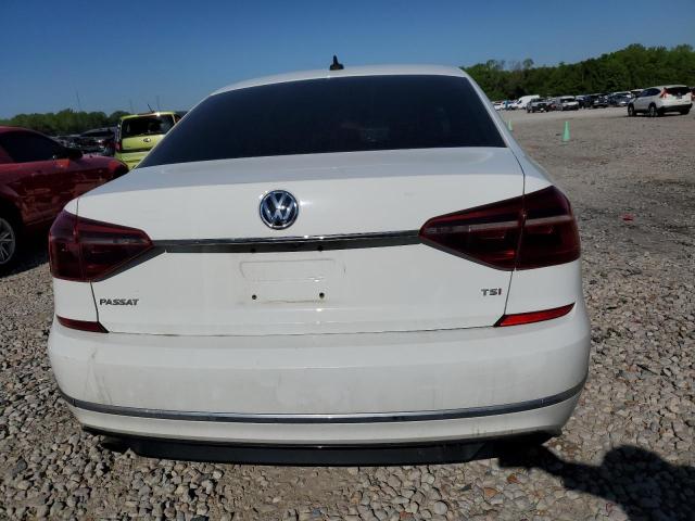 1VWDT7A32HC055261 2017 Volkswagen Passat R-Line