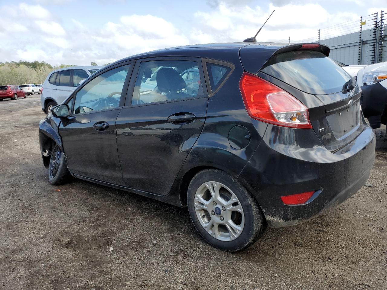 3FADP4EJ1EM111883 2014 Ford Fiesta Se