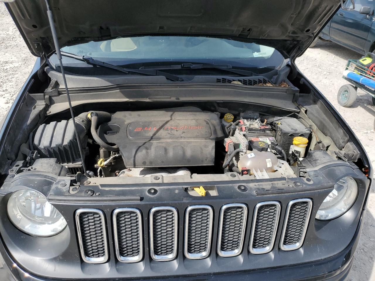 ZACCJBBB8HPG44095 2017 Jeep Renegade Latitude