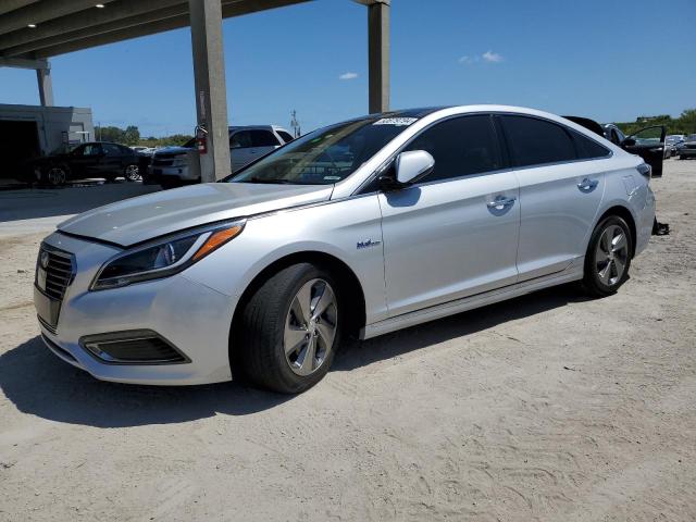 2017 Hyundai Sonata Hybrid VIN: KMHE34L19HA051846 Lot: 50879794