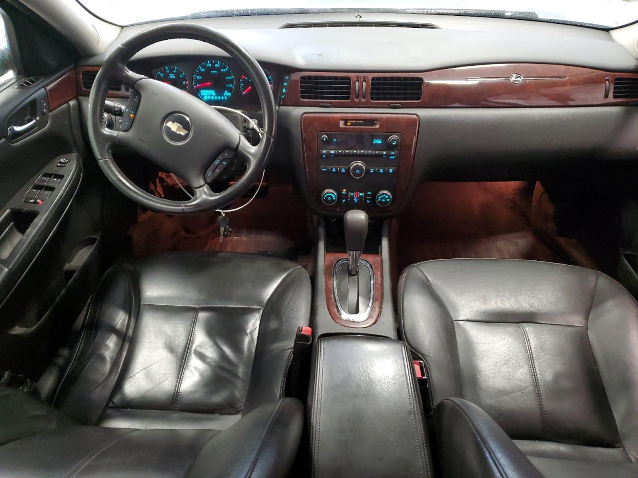 2G1WB5EKXA1117112 2010 Chevrolet Impala Lt