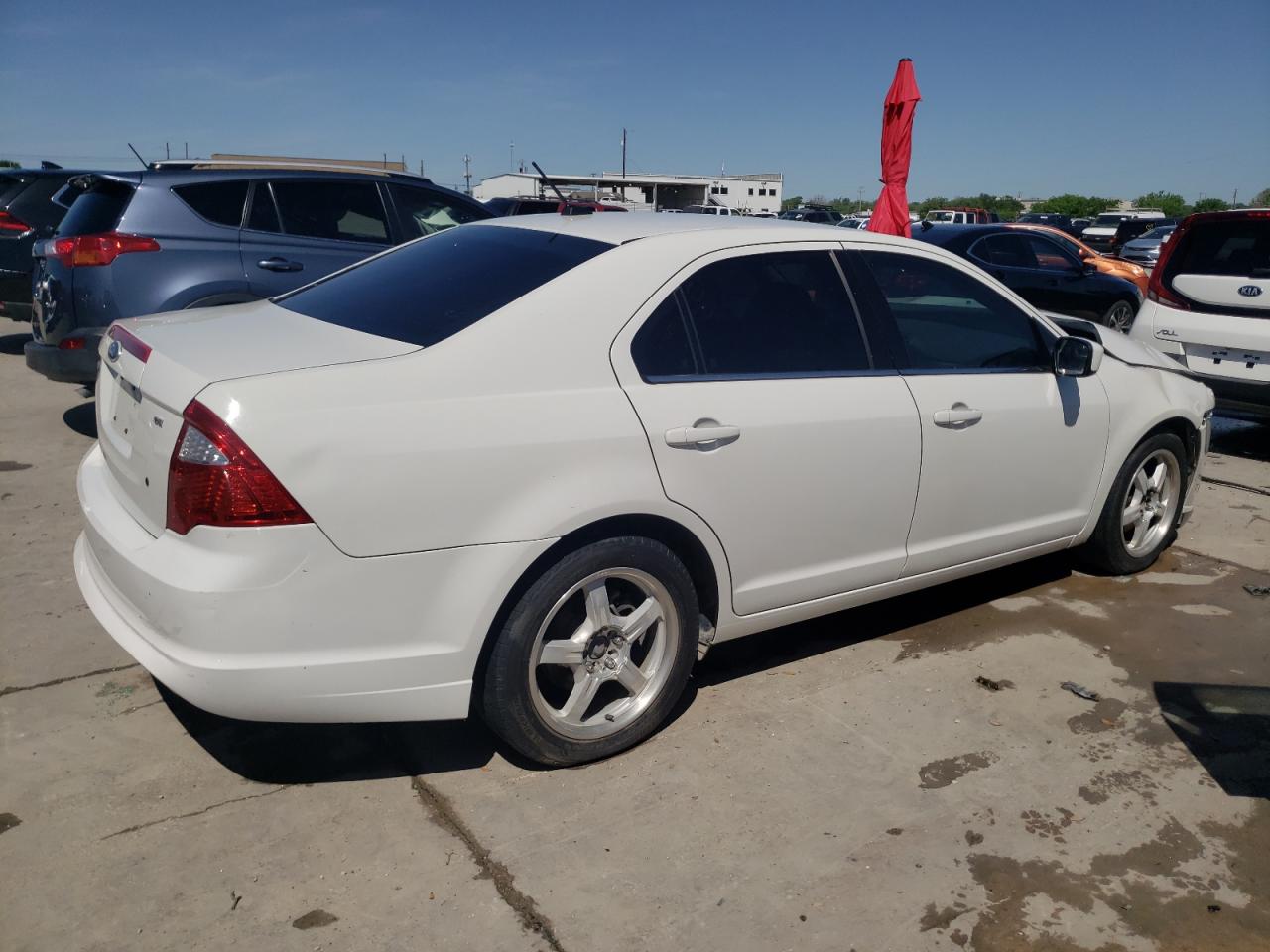 3FAHP0HA6BR235989 2011 Ford Fusion Se