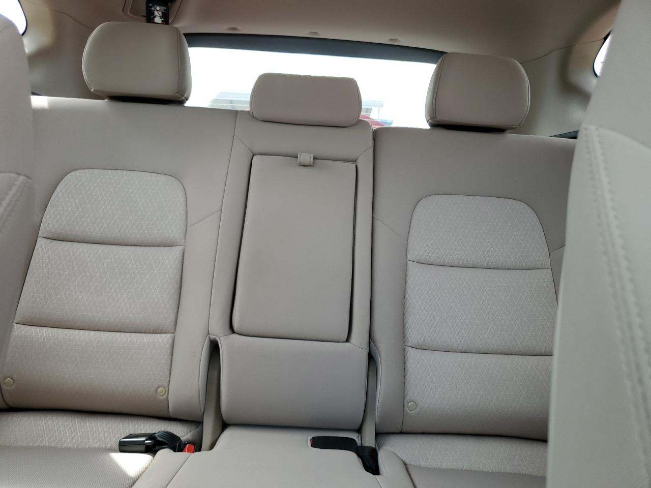 KM8J33A45JU785538 2018 Hyundai Tucson Sel