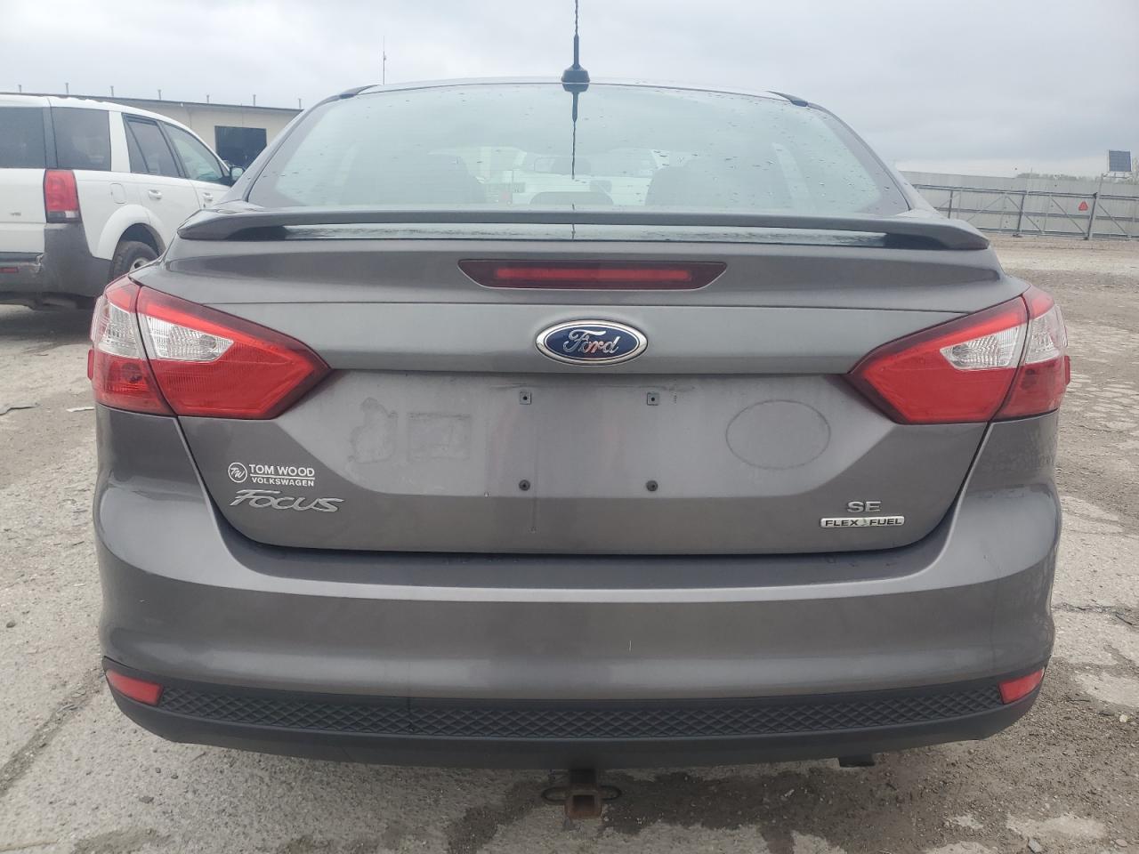 1FADP3F28EL129879 2014 Ford Focus Se