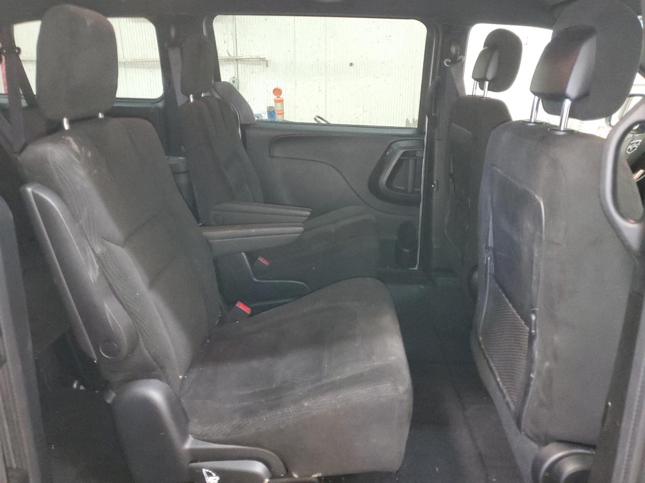 2C4RDGCGXGR319774 2016 Dodge Grand Caravan Sxt