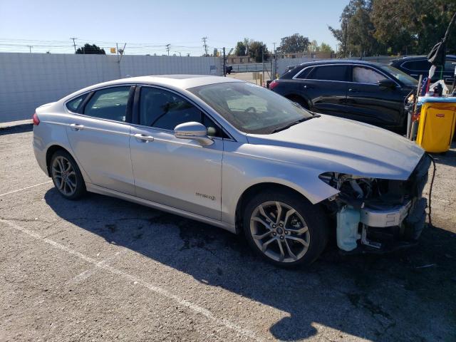 VIN 3FA6P0RU5KR235580 2019 Ford Fusion, Titanium no.4