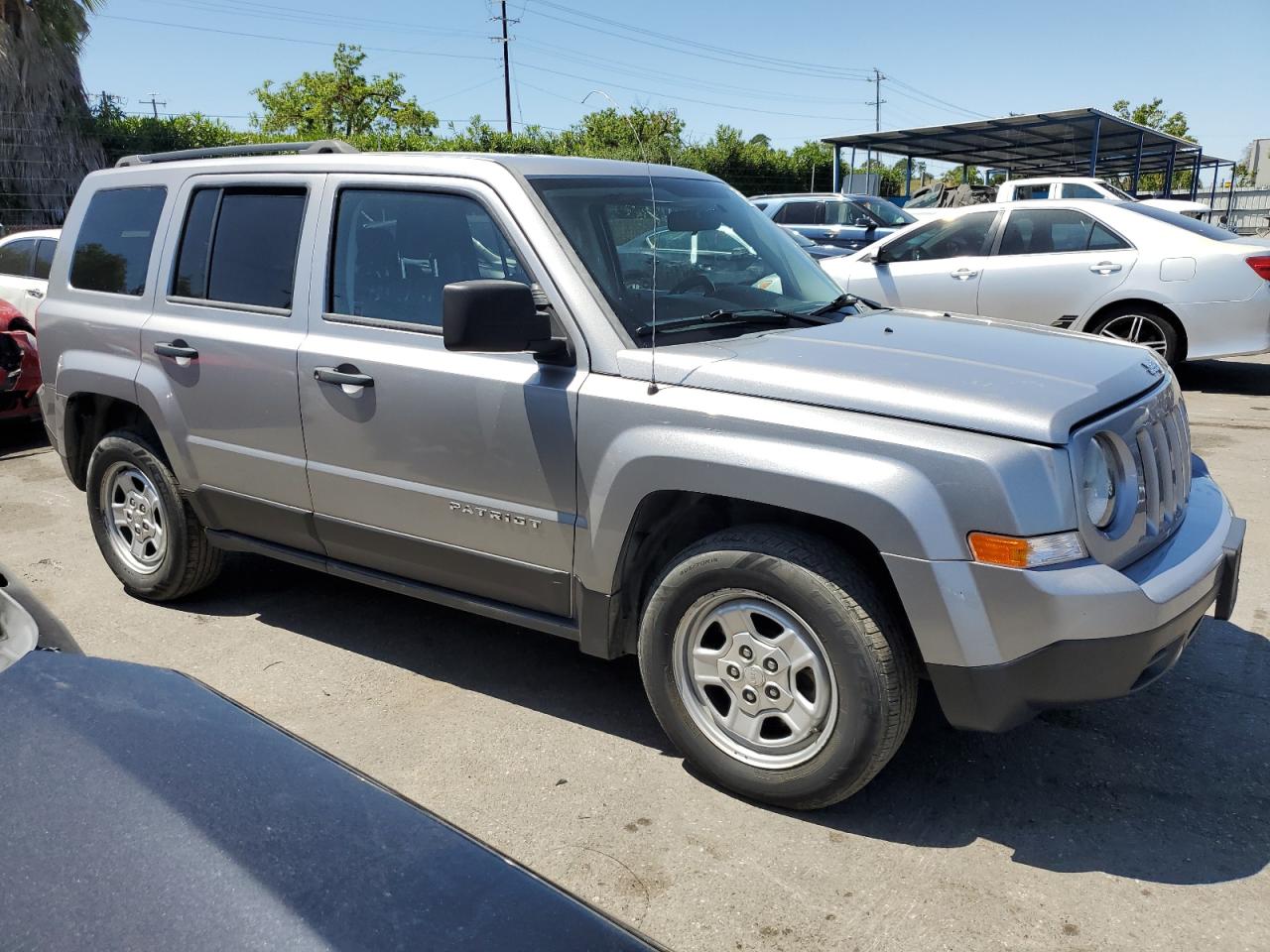 1C4NJPBB6ED886741 2014 Jeep Patriot Sport