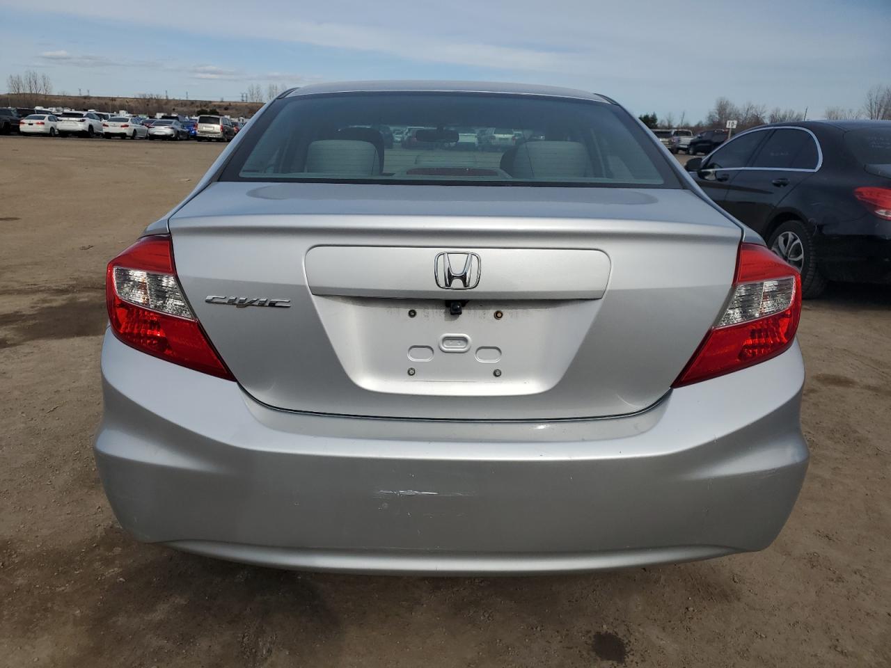 2HGFB2F41CH011083 2012 Honda Civic Lx